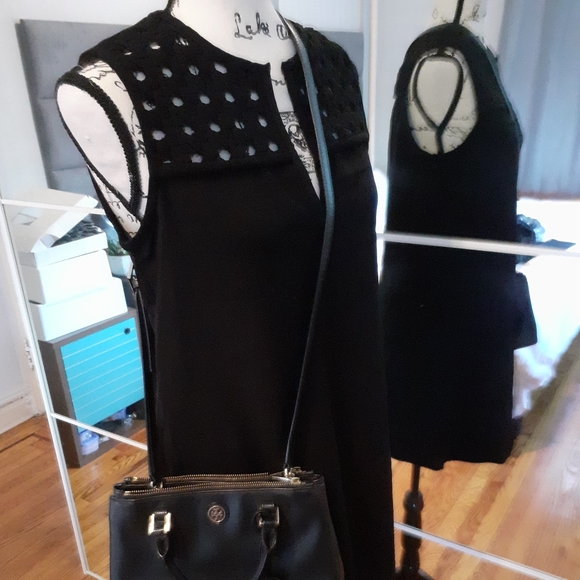 Diane Von Furstenberg sleeveless crochet top midi dress-Size 6 Black Hope Dress - Picture 4 of 7